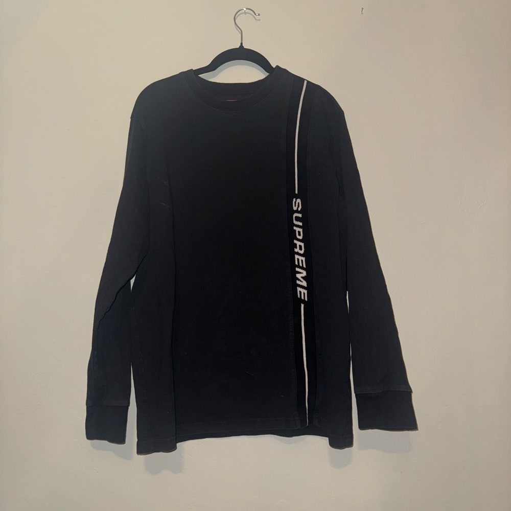 Supreme side logo crew neck